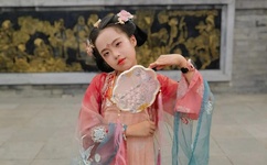 金勇俊和黄静茵